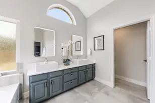2409 Hedgeway Cir, Garland, TX 75044 - Photo 23