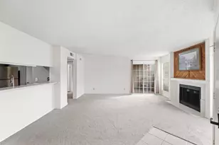 12482 Abrams Rd, Dallas, TX 75243 - Photo 13