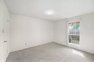 12482 Abrams Rd, Dallas, TX 75243 - Photo 9