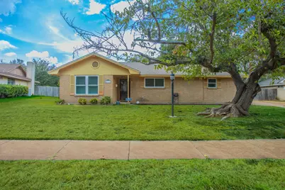 5719 Stratford Drive, Waco, TX 76710 - Photo 1