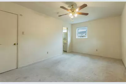 5719 Stratford Drive, Waco, TX 76710 - Photo 7