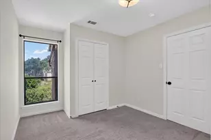 1204 Calico Ln, Arlington, TX 76011 - Photo 19