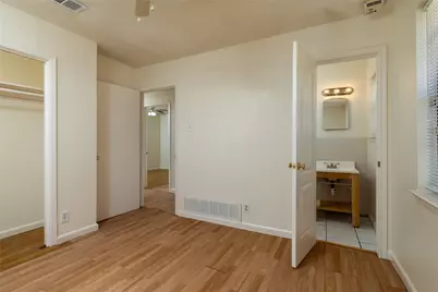 2204 Cales Drive, Arlington, TX 76013 - Photo 33