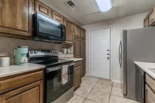 5619 Preston Oaks Rd, Dallas, TX 75254 - Photo 11