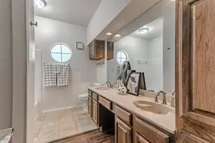 5619 Preston Oaks Rd, Dallas, TX 75254 - Photo 19