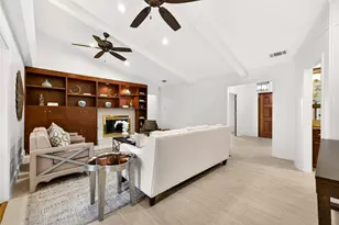 15415 Leavalley Dr, Dallas, TX 75248 - Photo 21