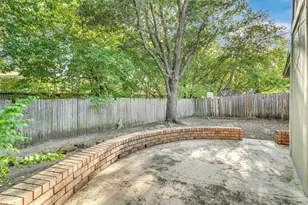 916 Pierce Arrow Dr, Arlington, TX 76001 - Photo 21