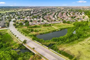 729 Rio Bravo Dr, Fort Worth, TX 76052 - Photo 29
