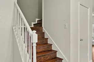 3550 Country Square Dr, Carrollton, TX 75006 - Photo 13