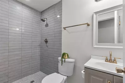 1402 N Brents Avenue, Sherman, TX 75090 - Photo 17