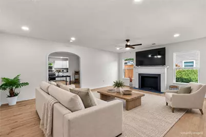 1402 N Brents Avenue, Sherman, TX 75090 - Photo 1