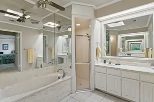 221 Meadowhill Dr, Benbrook, TX 76126 - Photo 17