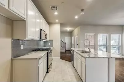 6833 Cortona Lane, Frisco, TX 75034 - Photo 9