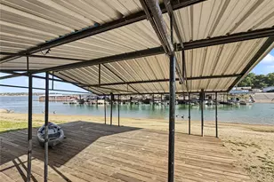 124 Marina View Ct, Weatherford, TX 76087 - Photo 1
