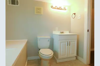 315 W Congress Street, Denton, TX 76201 - Photo 19