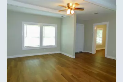 315 W Congress Street, Denton, TX 76201 - Photo 3