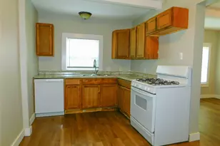 315 W Congress St, Denton, TX 76201 - Photo 5