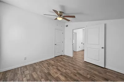 708 W Day Street, Denison, TX 75020 - Photo 11