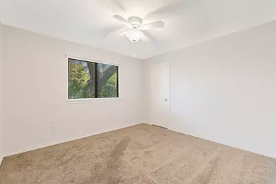 2214 Marvin Gardens Street, Arlington, TX 76011 - Photo 5