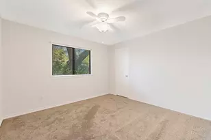2214 Marvin Gardens St, Arlington, TX 76011 - Photo 5