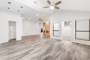 2214 Marvin Gardens St, Arlington, TX 76011 - Photo 11