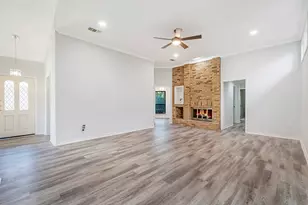 2214 Marvin Gardens St, Arlington, TX 76011 - Photo 13