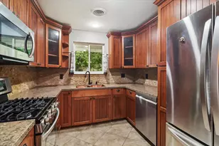 1109 S Valentine Dr, Sherman, TX 75090 - Photo 15