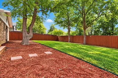 1109 S Valentine Drive, Sherman, TX 75090 - Photo 9
