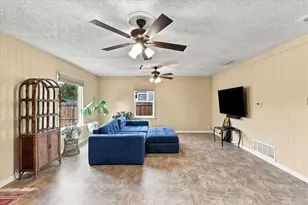 3202 Casino Dr, Dallas, TX 75224 - Photo 11