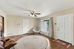 3202 Casino Dr, Dallas, TX 75224 - Photo 5