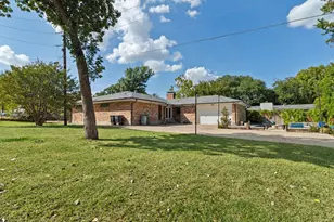 2868 Ripplewood Dr, Dallas, TX 75228 - Photo 13