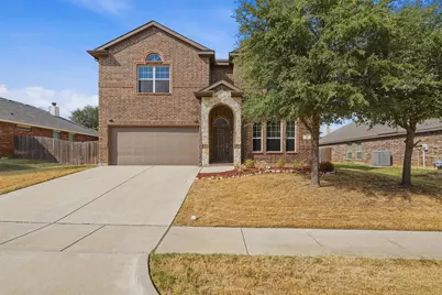 8 Mapleridge Drive, Edgecliff Village, TX 76134 - Photo 1