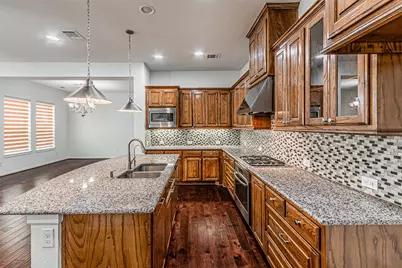 6769 E Prospect Way, Irving, TX 75063 - Photo 15