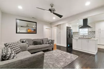 1506 E Waco Avenue, Dallas, TX 75216 - Photo 5