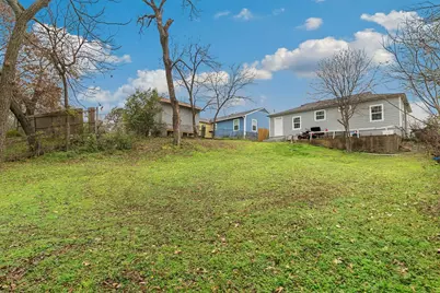 1506 E Waco Avenue, Dallas, TX 75216 - Photo 27