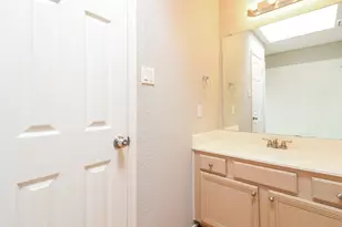 501 Timber Way Dr, Lewisville, TX 75067 - Photo 13