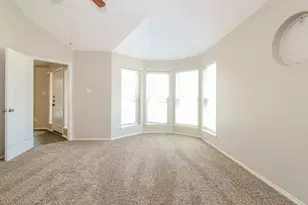 501 Timber Way Dr, Lewisville, TX 75067 - Photo 9