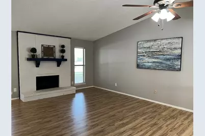 762 Red Wing Drive, Lewisville, TX 75067 - Photo 3