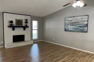 762 Red Wing Dr, Lewisville, TX 75067 - Photo 3