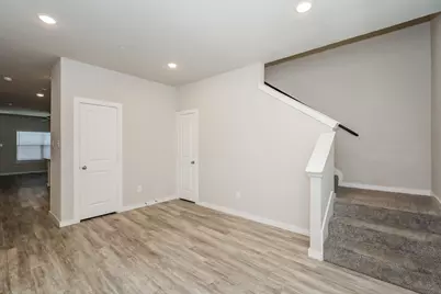 615 Sophia Way, Lewisville, TX 75057 - Photo 5