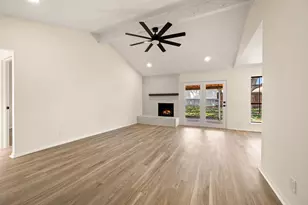 1705 S Timber Ct, Benbrook, TX 76126 - Photo 3