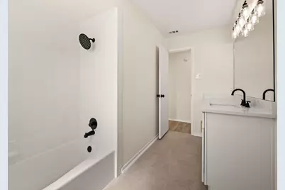 1705 S Timber Court, Benbrook, TX 76126 - Photo 15