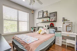 714 E 1st St, Fort Worth, TX 76102 - Photo 25