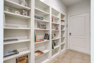 714 E 1st Street, Fort Worth, TX 76102 - Photo 19