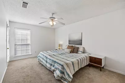 8418 Towneship Lane, Dallas, TX 75243 - Photo 17
