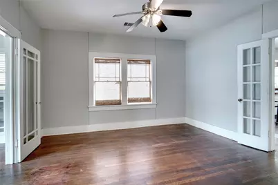 916 W Hickory Street, Denton, TX 76201 - Photo 7