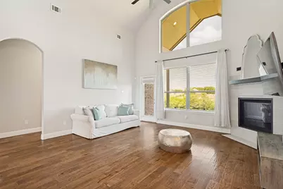 108 Fallen Oak Drive, McKinney, TX 75071 - Photo 5