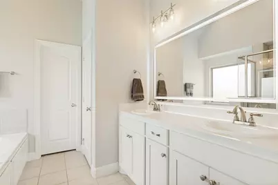 108 Fallen Oak Drive, McKinney, TX 75071 - Photo 23