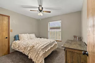 7101 Hazel Pl, North Richland Hills, TX 76182 - Photo 27