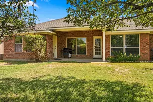 7101 Hazel Pl, North Richland Hills, TX 76182 - Photo 31